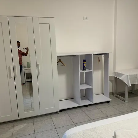 Venice Apartments