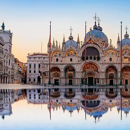 Venice Apartments * البندقية
