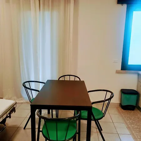 Venice Apartments *